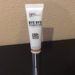 IT Cosmetics Bye Bye Foundation